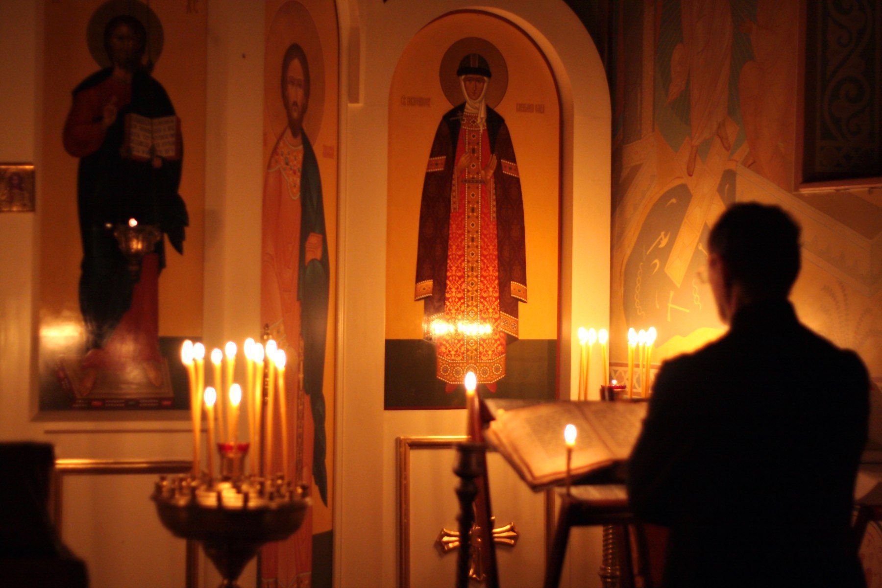 Ночная литургия. 27 сентября - Воздвижение Честного и Животворящего Креста Господня. 
