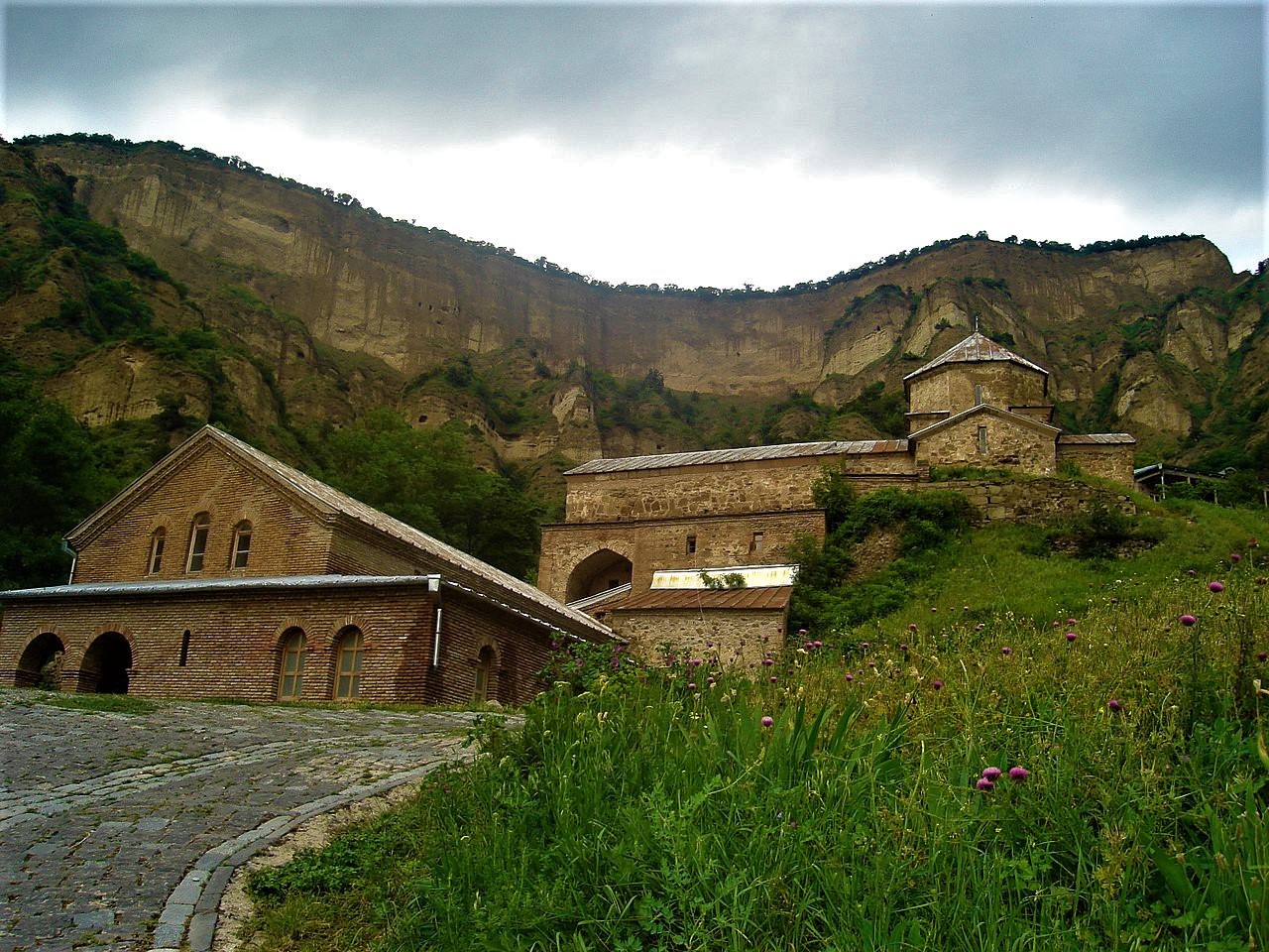 Монастырский комплекс Шио-Мгвиме