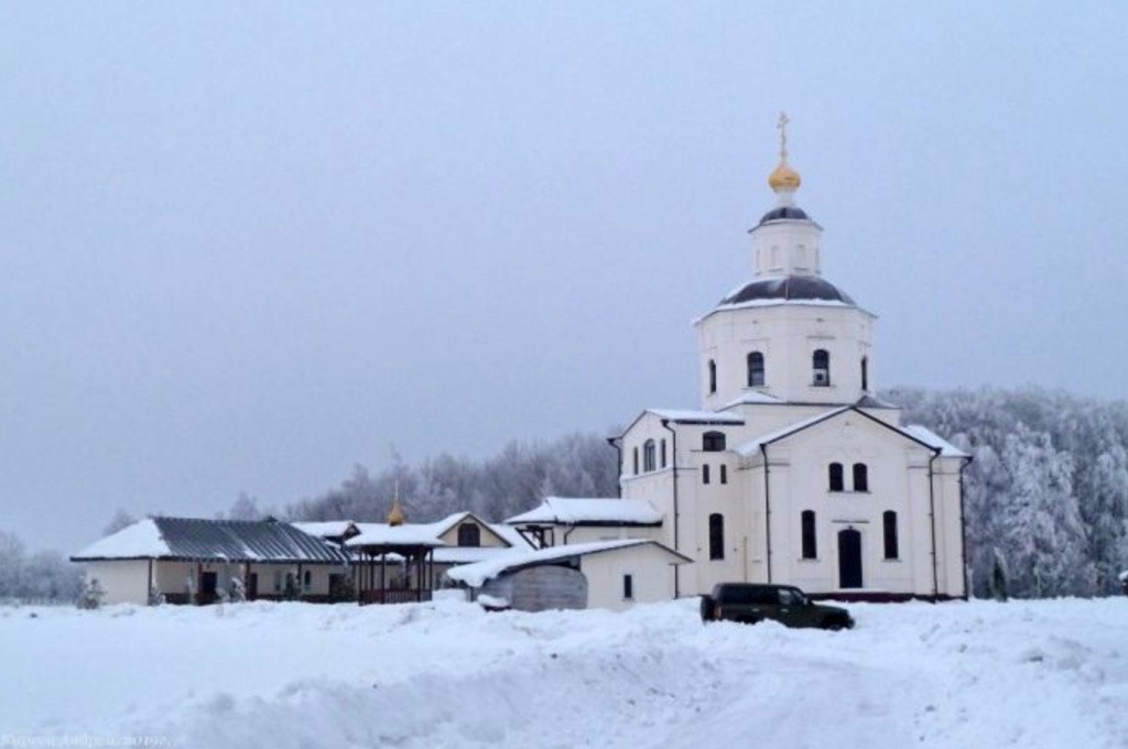 Малахово храм дмитрия солунского где находится. Монастырь Дмитрия Солунского Орловская область.