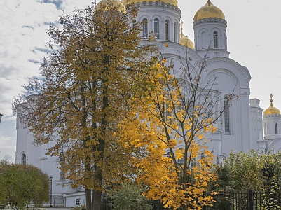 Октябрьские выходные в Дивеево и Муроме