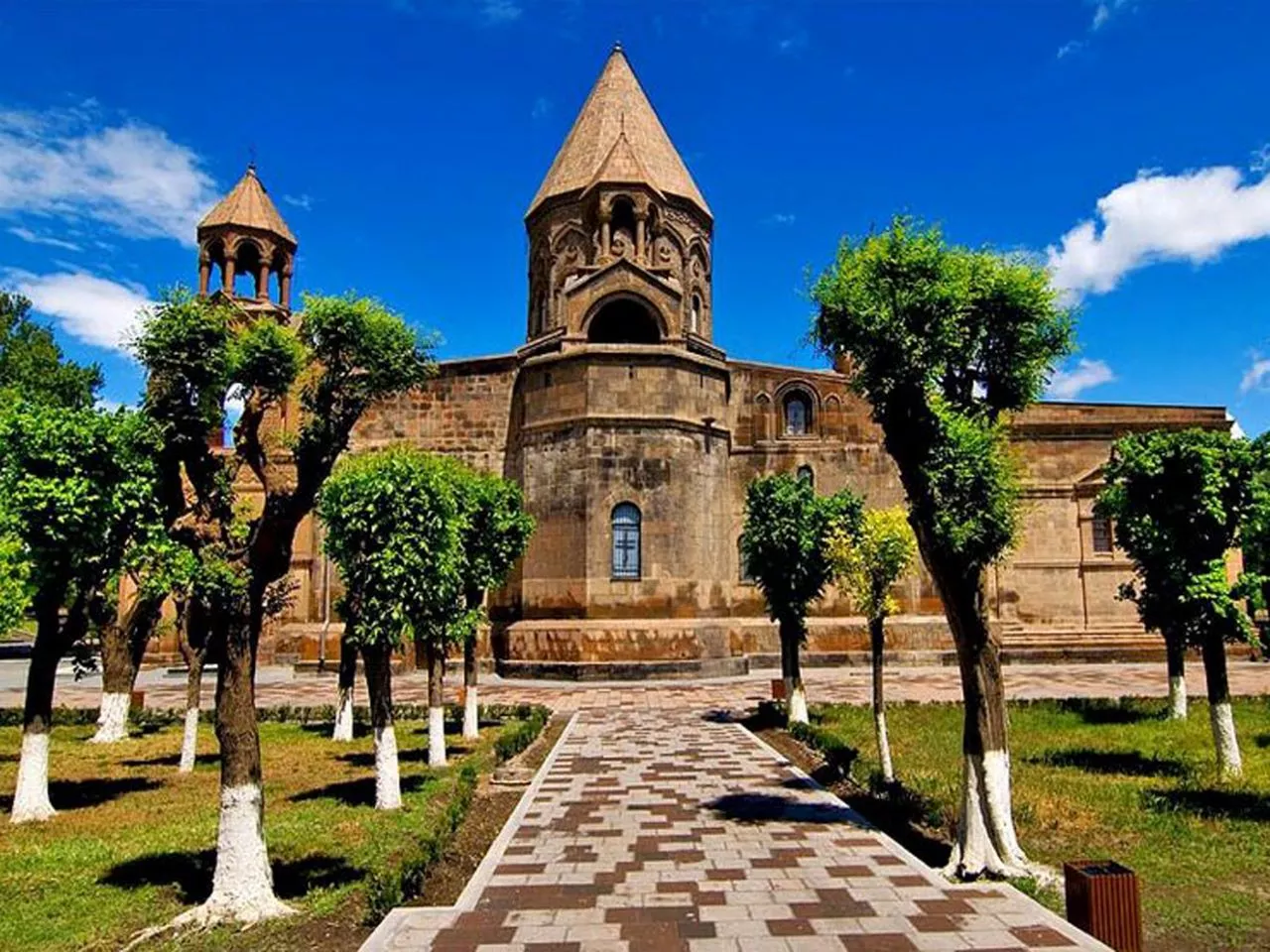 Армения в июле
